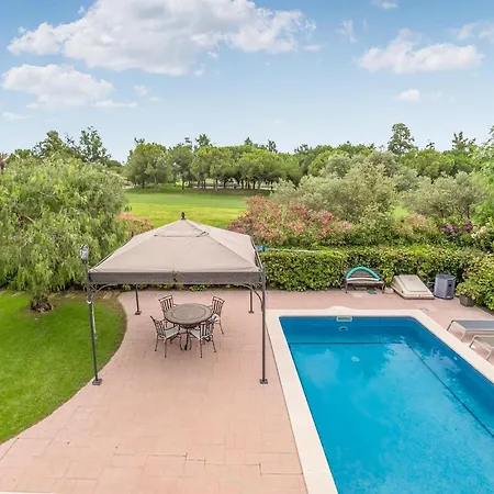 5 Bedroom Awesome In Holiday home